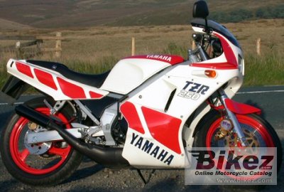 1987 Yamaha TZR 250 photo